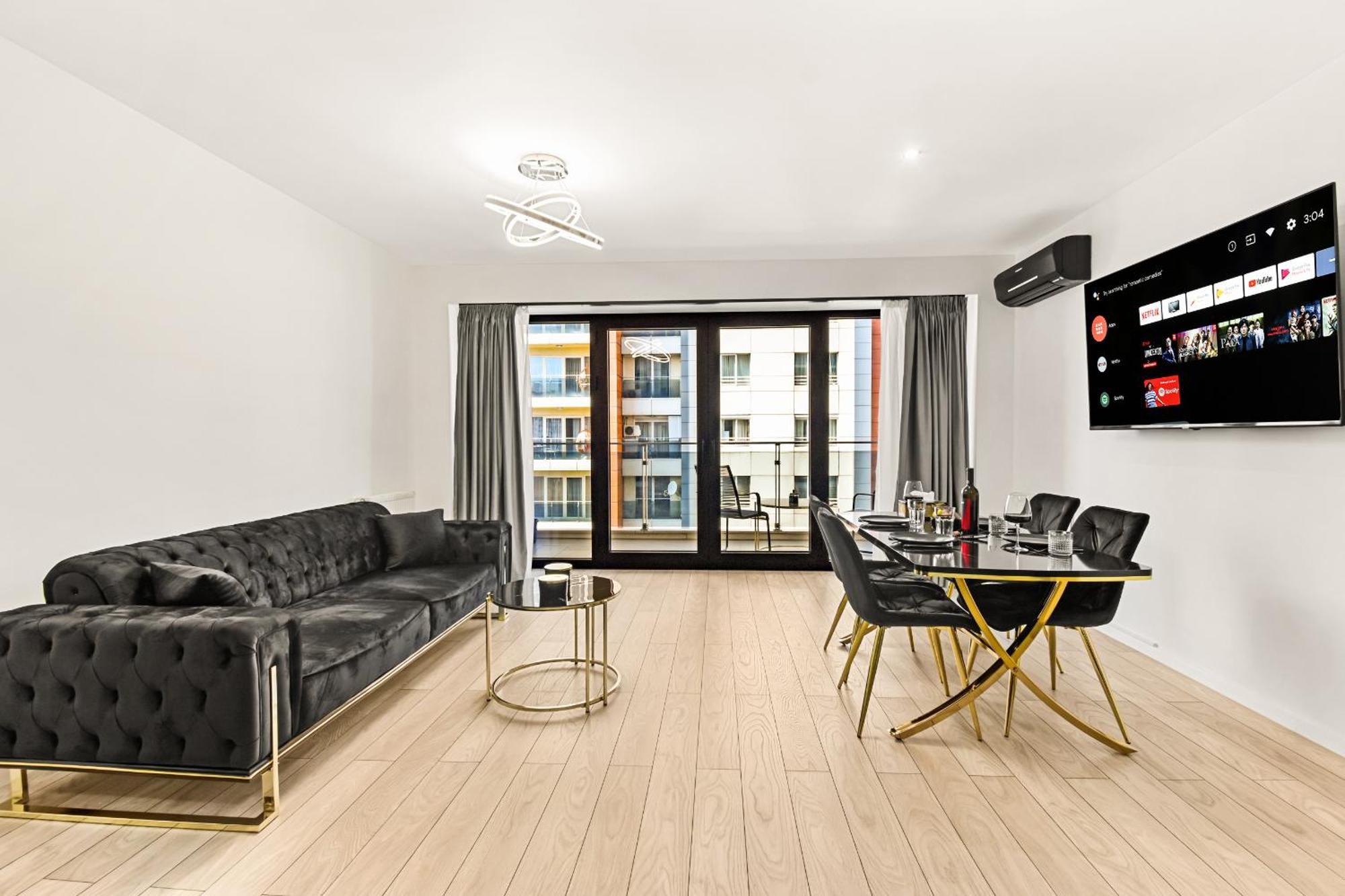 Central Deluxe By Rh Living 布加勒斯特 外观 照片